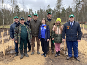 В Ленинградской области высадили «Сад Памяти» девушкам-лесорубам