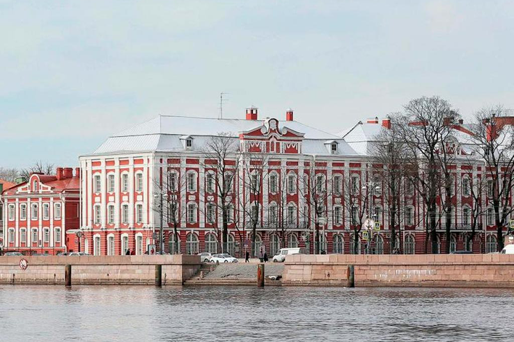 Сердечно поздравляем Санкт-Петербургский государственный университет с 300-летием!